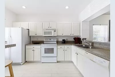 5072 Palmbrooke Circle, West Palm Beach, FL 33417 - Photo 7