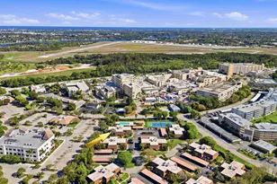 9 Atrium Cir, Atlantis, FL 33462 - Photo 49