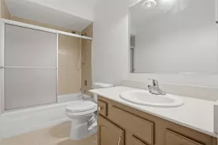 9 Atrium Cir, Atlantis, FL 33462 - Photo 29