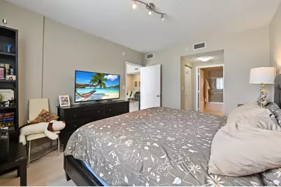 18800 NE 29th Avenue #816, Aventura, FL 33180 - Photo 23