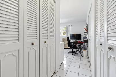 1024 SE 5th Avenue #107, Dania Beach, FL 33004 - Photo 13