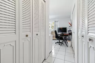 1024 SE 5th Ave, Dania Beach, FL 33004 - Photo 13