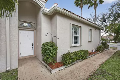 2675 Pyes Harbour, West Palm Beach, FL 33411 - Photo 5