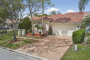 2675 Pyes Harbour, West Palm Beach, FL 33411 - Photo 3