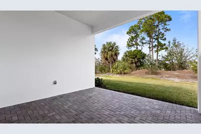 375 SE Via Sangro, Port Saint Lucie, FL 34952 - Photo 19
