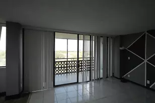 4200 Inverrary Blvd, Lauderhill, FL 33319 - Photo 5