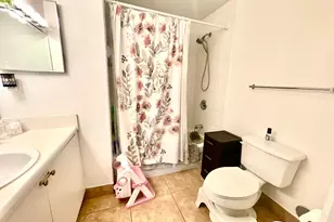 8010 N Nob Hill Rd, Tamarac, FL 33321 - Photo 15