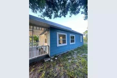 1706 N 15th Street, Fort Pierce, FL 34950 - Photo 9