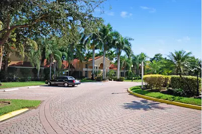 4180 San Marino Boulevard #301, West Palm Beach, FL 33409 - Photo 3