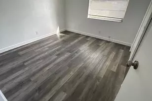 600 NE 46th Ct, Oakland Park, FL 33334 - Photo 5