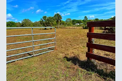 19785 NW 284th Street, Okeechobee, FL 34972 - Photo 3