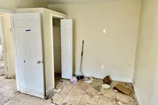 810 N 69th Ave, Hollywood, FL 33024 - Photo 11