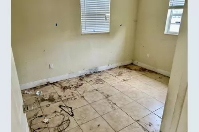 810 N 69th Avenue, Hollywood, FL 33024 - Photo 7