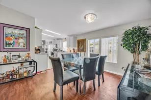 3700 Fetterbush Ct, Port Saint Lucie, FL 34952 - Photo 9