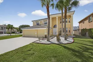 2173 Bellcrest Cir, Royal Palm Beach, FL 33411 - Photo 3