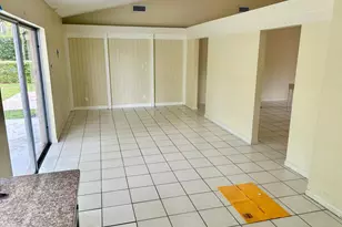 10431 NW 20th Ct, Sunrise, FL 33322 - Photo 7