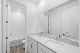 10708 NW Wilgrove Lane, Port Saint Lucie, FL 34987 - Photo 13