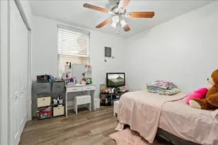 1109 Shoma Dr, Royal Palm Beach, FL 33414 - Photo 15