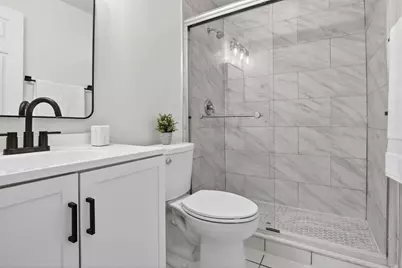 6828 NW 30th Street, Sunrise, FL 33313 - Photo 9