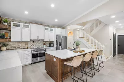 7505 NW 65th Lane, Parkland, FL 33067 - Photo 9