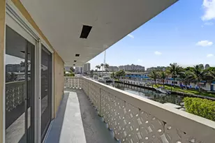 3220 Bayview Dr, Fort Lauderdale, FL 33306 - Photo 25