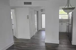 8305 Sunrise Lakes Blvd, Sunrise, FL 33322 - Photo 5