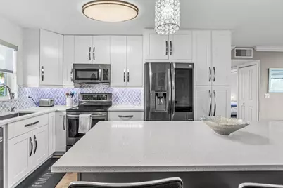 311 E Ocean Avenue #103, Lantana, FL 33462 - Photo 7