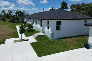 260 W Rotonda Blvd W, Rotonda West, FL 33947 - Photo 1