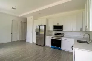 260 W Rotonda Blvd W, Rotonda West, FL 33947 - Photo 9