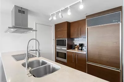 495 Brickell Avenue #811, Miami, FL 33131 - Photo 11