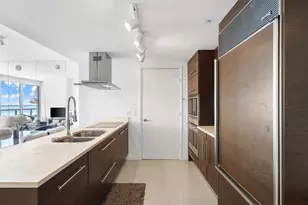 495 Brickell Ave, Miami, FL 33131 - Photo 9