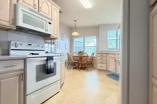 2585 SW Marquis Terrace, Stuart, FL 34997 - Photo 15