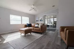 2585 SW Marquis Terrace, Stuart, FL 34997 - Photo 9