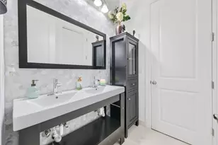 5700 N Sterling Ranch Dr, Davie, FL 33314 - Photo 29