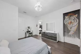 5700 N Sterling Ranch Dr, Davie, FL 33314 - Photo 27