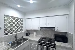 1960 NE 1st St, Deerfield Beach, FL 33441 - Photo 5