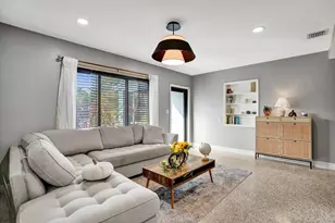 1728 NE 17th Terrace, Fort Lauderdale, FL 33305 - Photo 15