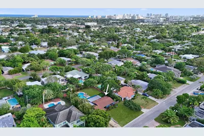 1728 NE 17th Terrace, Fort Lauderdale, FL 33305 - Photo 3