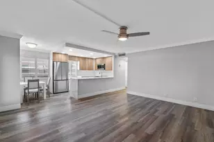 637 Normandy N, Delray Beach, FL 33484 - Photo 9