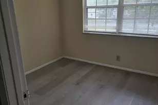 1520 SE Royal Green Cir, Port Saint Lucie, FL 34952 - Photo 7