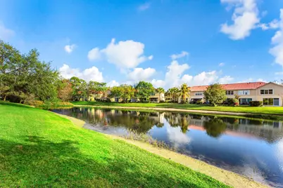 1094 Pinewood Lake Court, Greenacres, FL 33415 - Photo 27