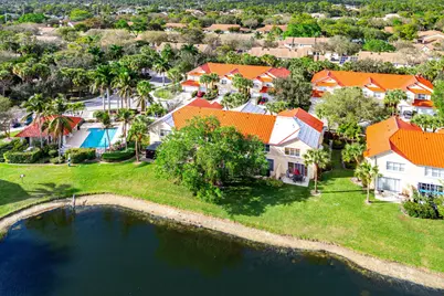 1094 Pinewood Lake Court, Greenacres, FL 33415 - Photo 31