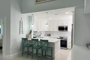 4306 Fairway Dr N, Jupiter, FL 33477 - Photo 9