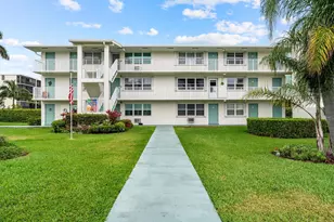 170 E Horizons E, Boynton Beach, FL 33435 - Photo 1
