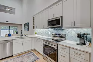 705 Sea Oats Dr, Juno Beach, FL 33408 - Photo 9