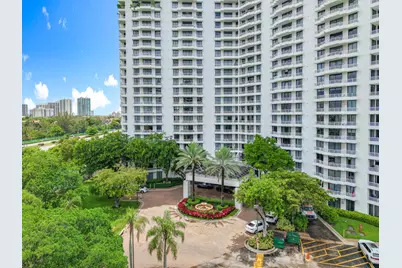 3300 NE 192 Street NE #1216, Aventura, FL 33180 - Photo 1