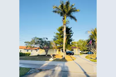 416 San Mateo Drive, Palm Springs, FL 33461 - Photo 1