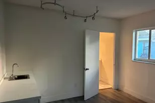 2828 NW 9th Pl, Fort Lauderdale, FL 33311 - Photo 5