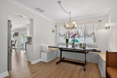 9862 NW 28th Place, Coral Springs, FL 33065 - Photo 13