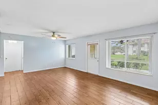 3560 Pine Tree Ct, Greenacres, FL 33463 - Photo 5